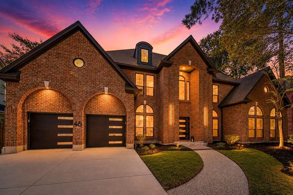 Unit for sale at 46 Pebble Cove Drive, The Woodlands, TX 77381