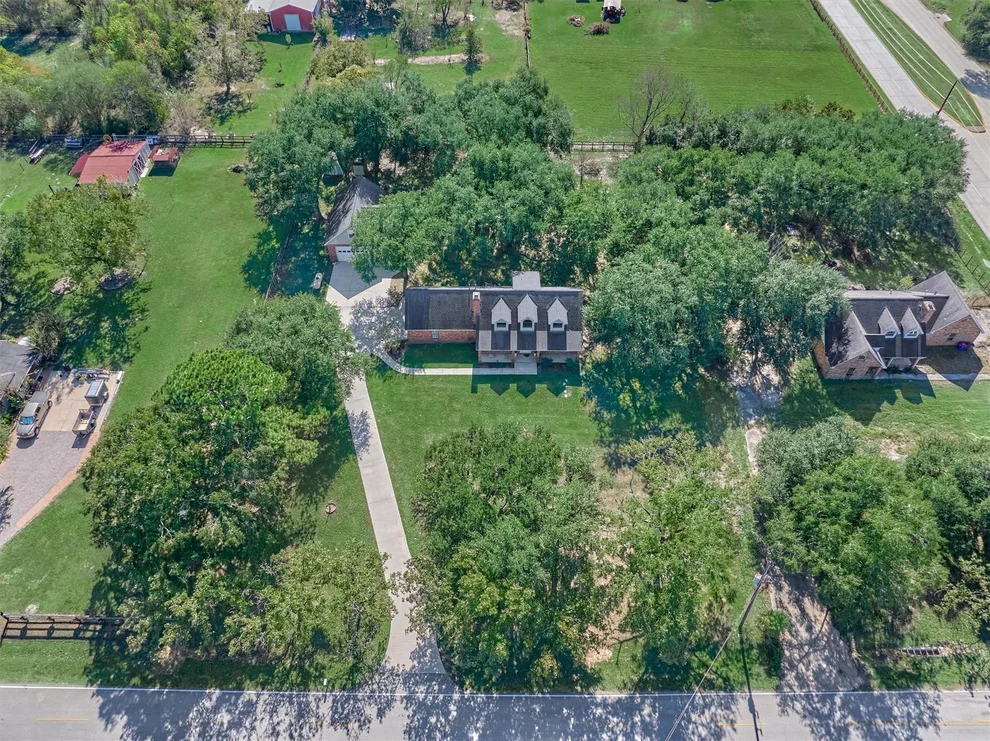 Unit for sale at 21514 Julie Lane, Tomball, TX 77377