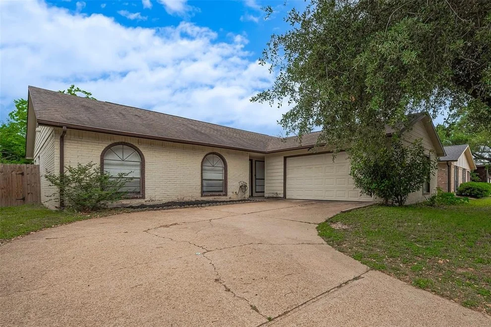 Unit for sale at 5127 Girnigoe Drive, Houston, TX 77084