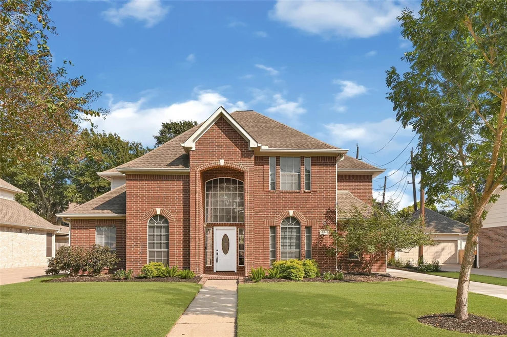 Unit for sale at 9210 Bent Spur Lane, Houston, TX 77064
