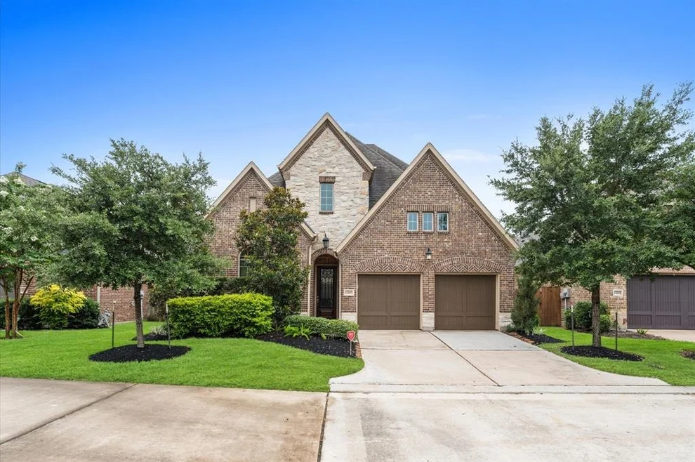 Unit for sale at 13207 Parkway Meadows Drive, Houston, TX 77077