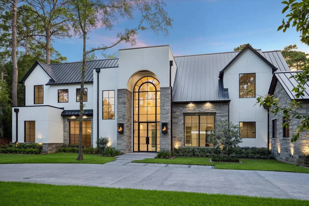 Unit for sale at 813 W Friar Tuck Lane, Houston, TX 77024