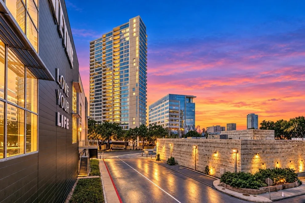 Unit for sale at 14 Greenway Plaza, Houston, TX 77046