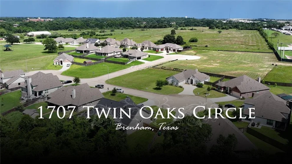 Unit for sale at 1707 Twin Oaks Circle, Brenham, TX 77833