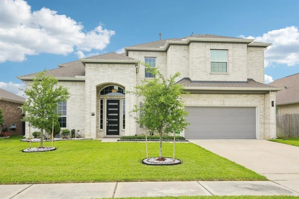 Unit for sale at 4814 Goldeneye Drive, Baytown, TX 77521