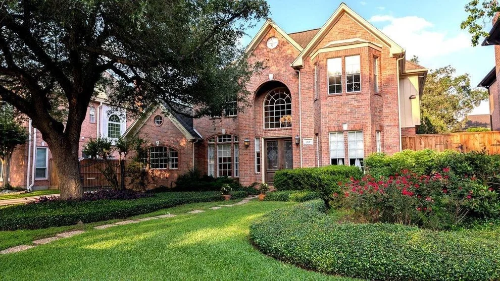 Unit for sale at 109 Ferndale Street, Bellaire, TX 77401