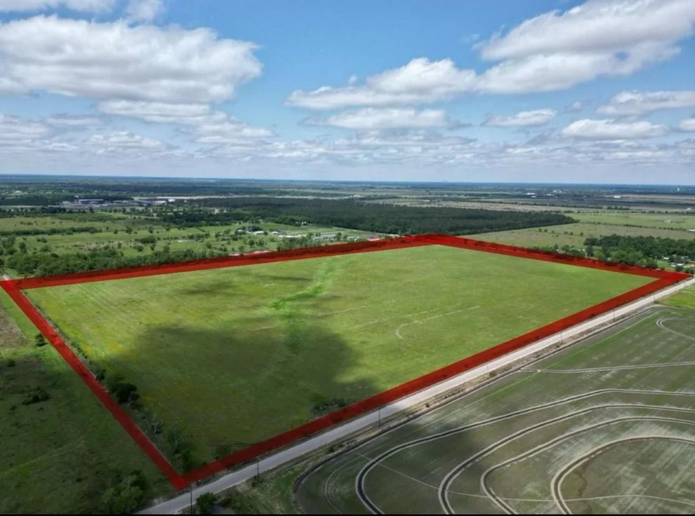 Unit for sale at 0 County Road 48, Angleton, TX 77515