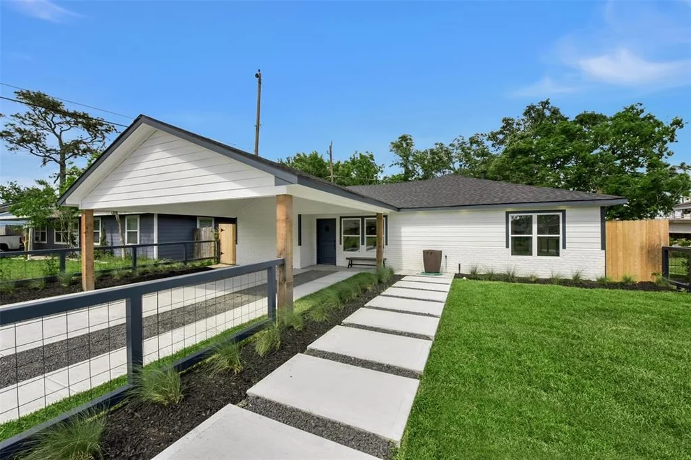 Unit for sale at 2538 Roy Circle, Houston, TX 77007
