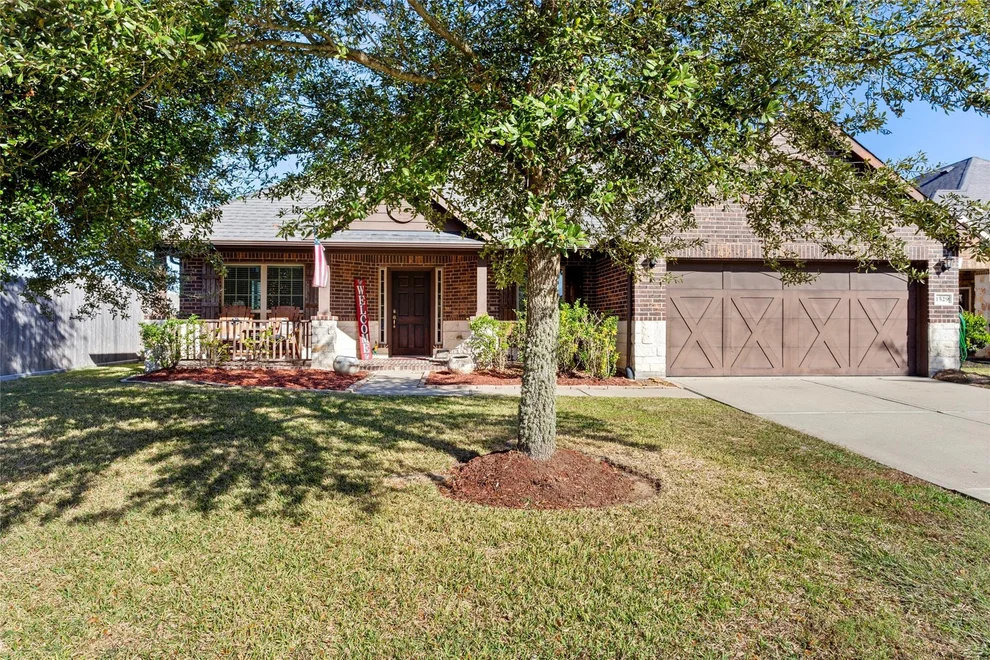 Unit for sale at 1529 Nacogdoches Valley Drive, League City, TX 77573