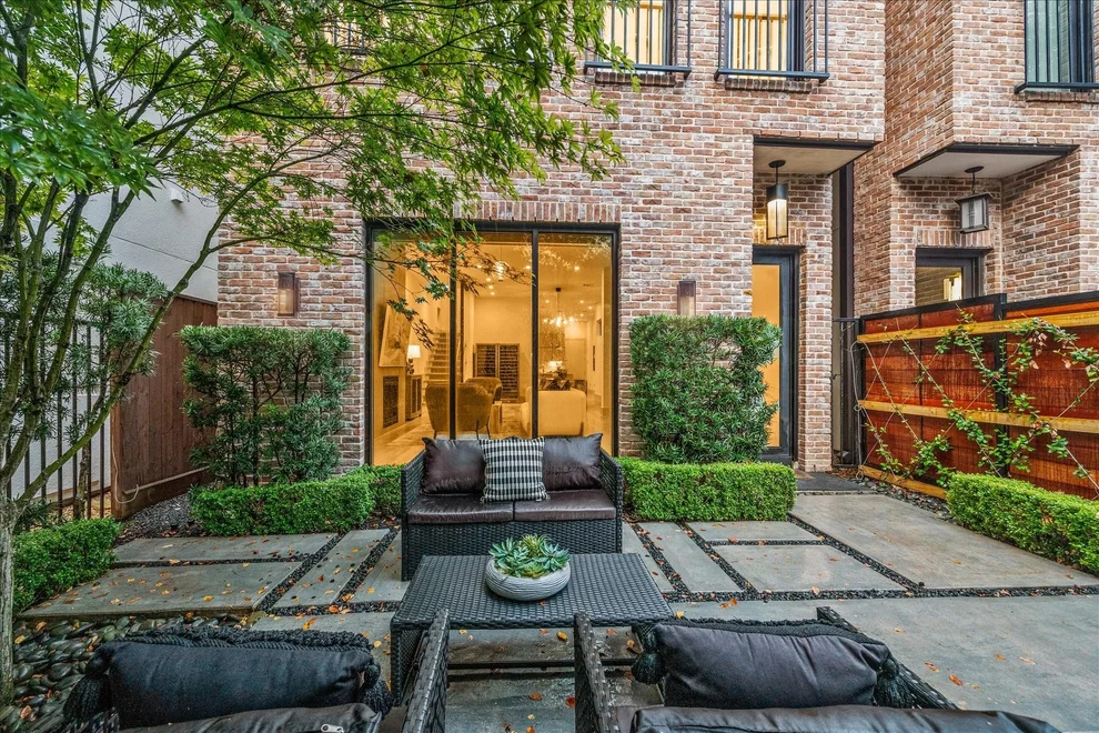 Unit for sale at 6503 Rodrigo Street, Houston, TX 77007