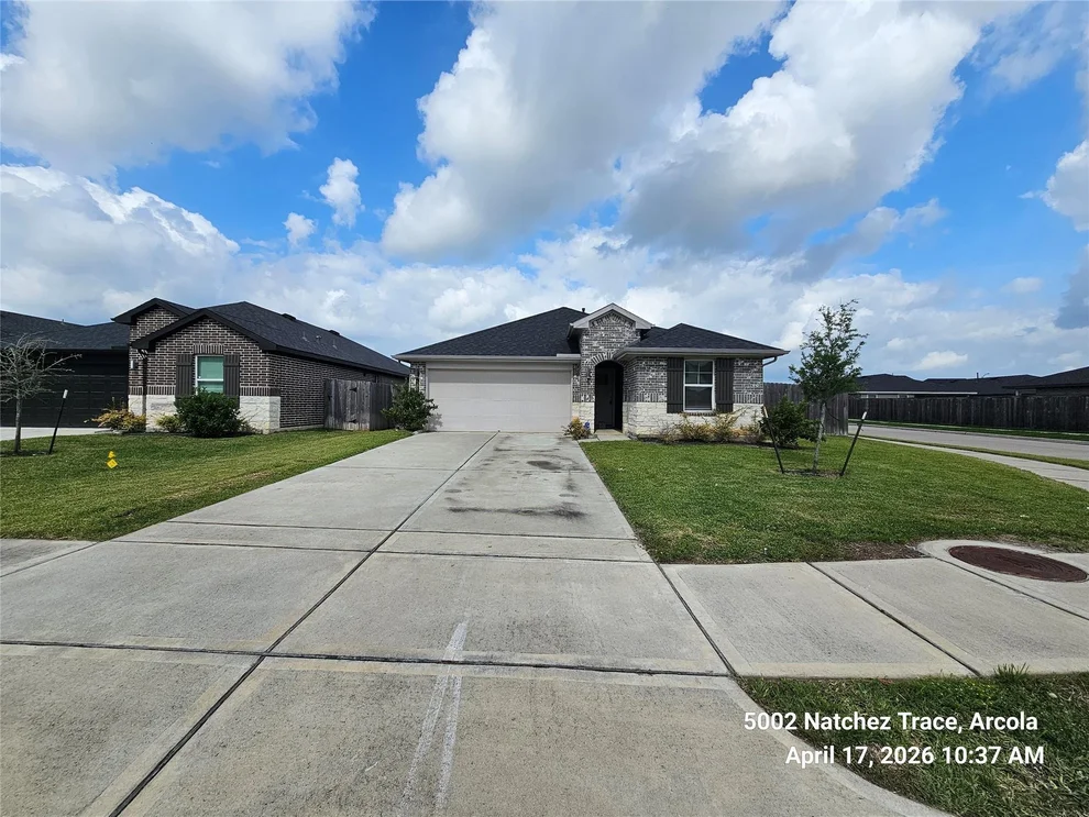 Unit for sale at 5002 Natchez Trace, Arcola, TX 77545
