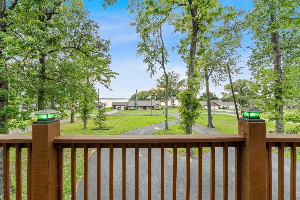 Unit for sale at 439 Lakeview Harbor, Onalaska, TX 77360