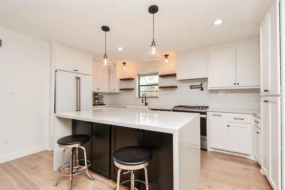 Unit for sale at 2826 Durban Drive, Houston, TX 77043