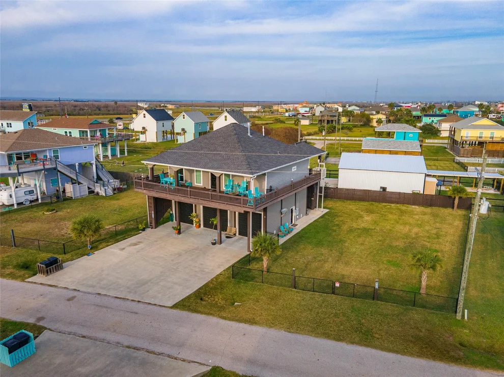 Unit for sale at 938 Eastview, Port Bolivar, TX 77650