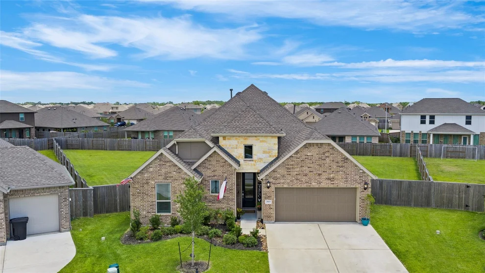 Unit for sale at 2102 Woodside Meadow Court, League City, TX 77573