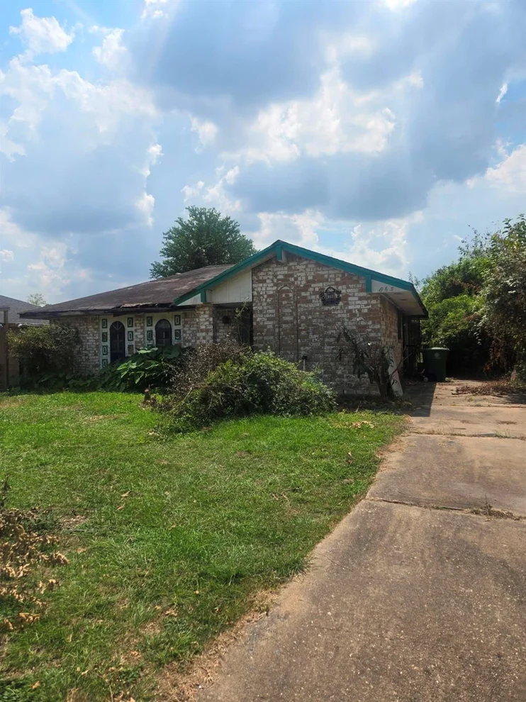 Unit for sale at 863 Marcolin Street, Houston, TX 77088