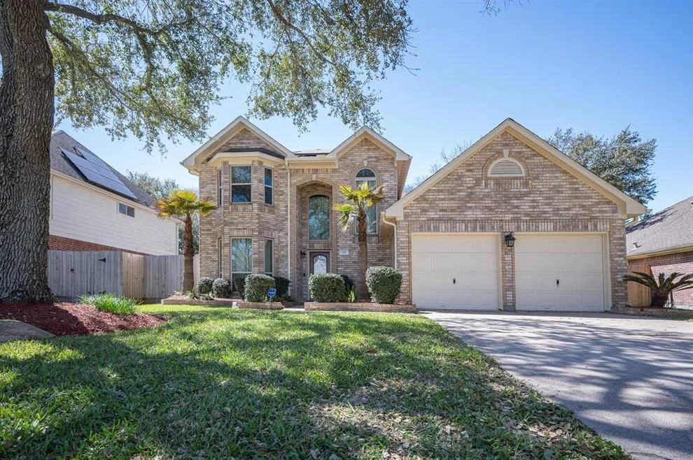 Unit for sale at 307 Capewood Drive, League City, TX 77573