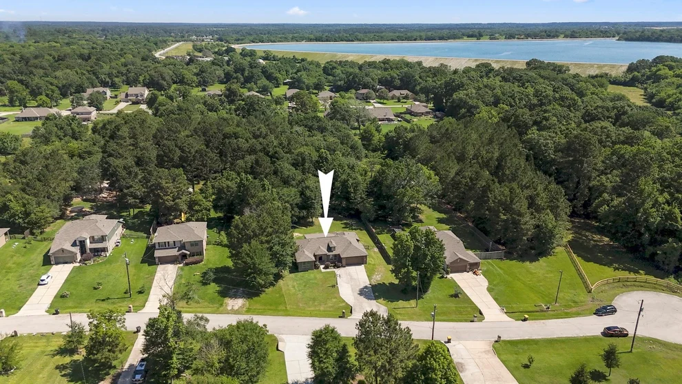 Unit for sale at 13351 Hidden Manor Court, Willis, TX 77318