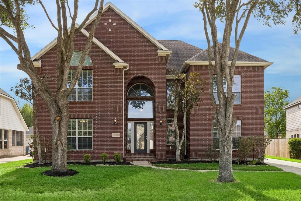 Unit for sale at 2181 Brittany Colony Drive, League City, TX 77573