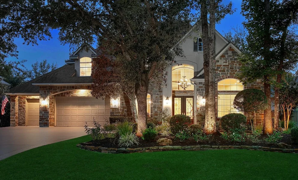 Unit for sale at 27 Silver Maple, The Woodlands, TX 77382