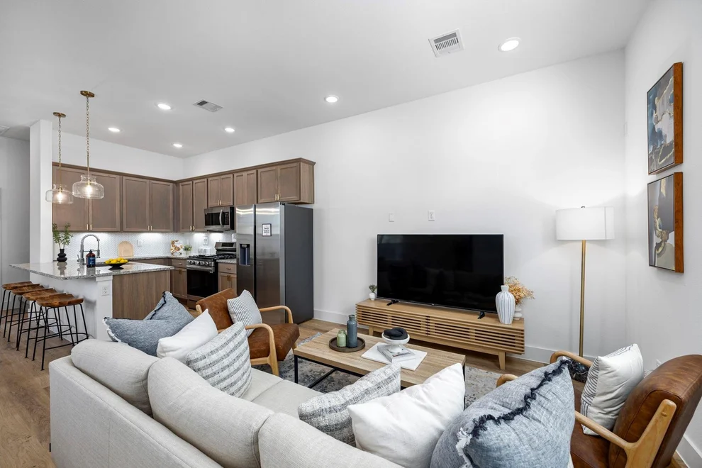 Unit for sale at 1540 W Tidwell Road, Houston, TX 77091