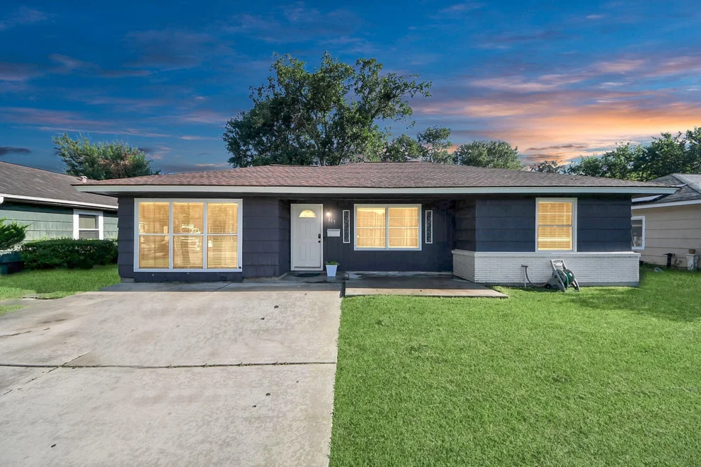 Unit for sale at 805 Armor Avenue, Pasadena, TX 77502