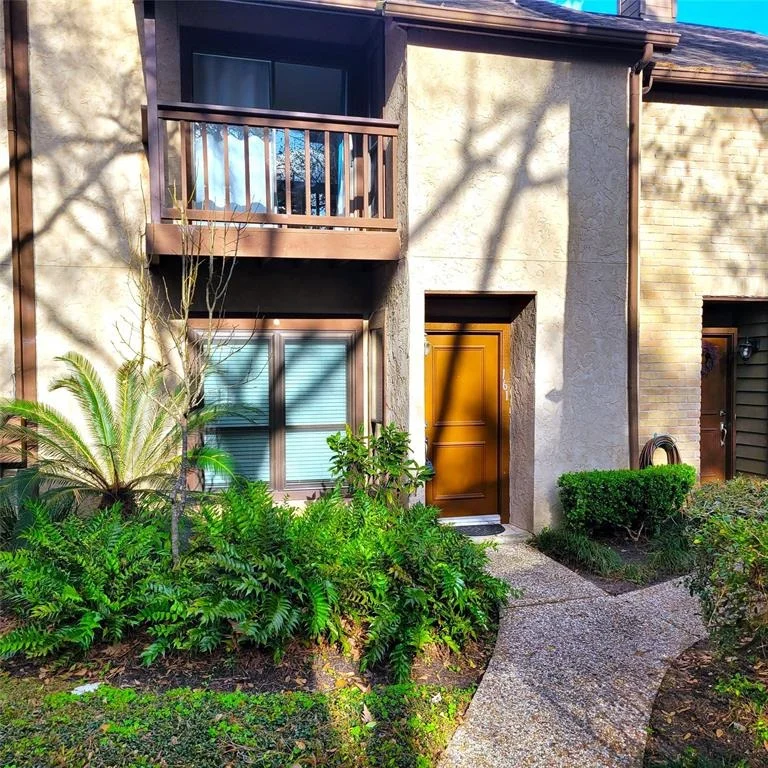 Unit for sale at 11711 Memorial Drive, Houston, TX 77024
