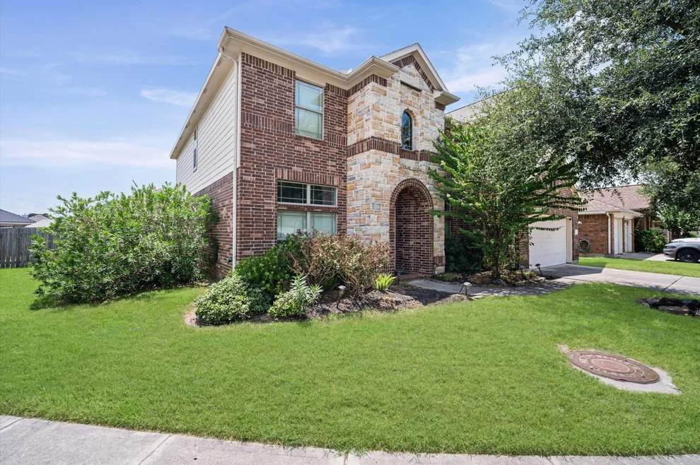 Unit for sale at 9803 Lynnrose Springs Drive, Tomball, TX 77375