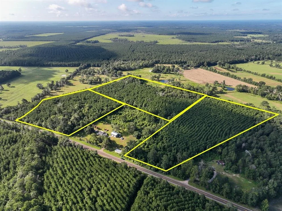 Unit for sale at 4 Cr 517, Kirbyville, TX 75956