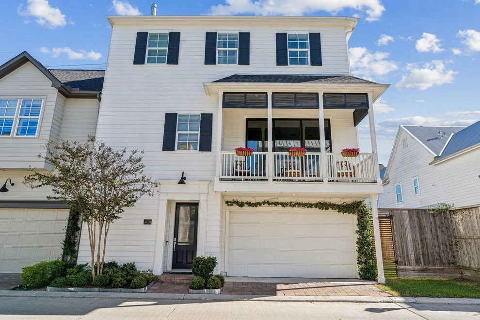 Unit for sale at 2404 Kolbe Reach Lane, Houston, TX 77080