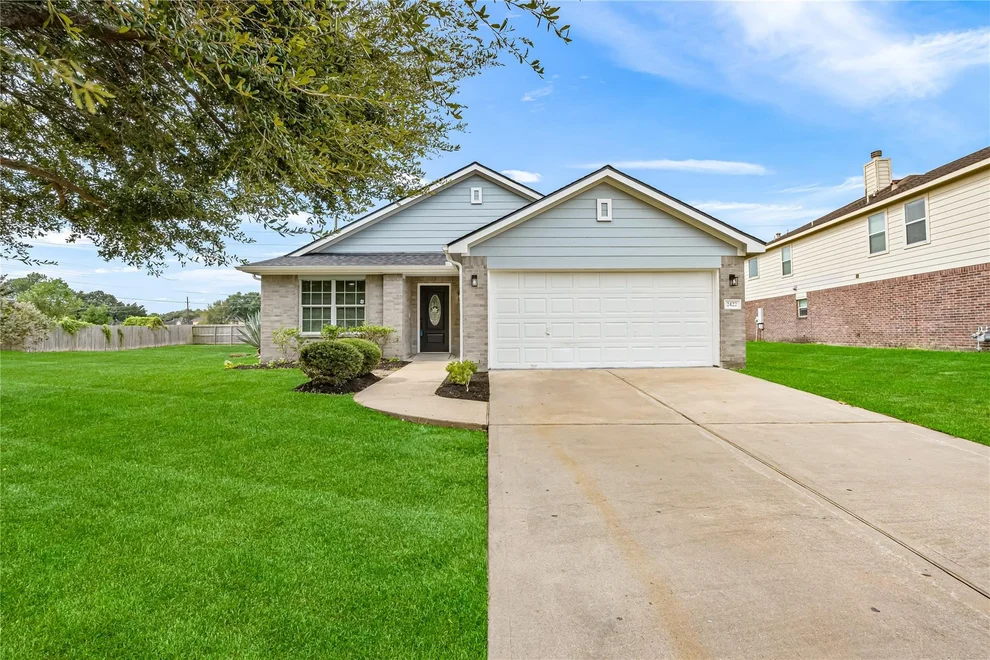 Unit for sale at 2422 Gable Hollow Lane, Katy, TX 77450