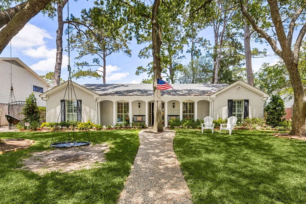 Unit for sale at 13638 Barryknoll Lane, Houston, TX 77079