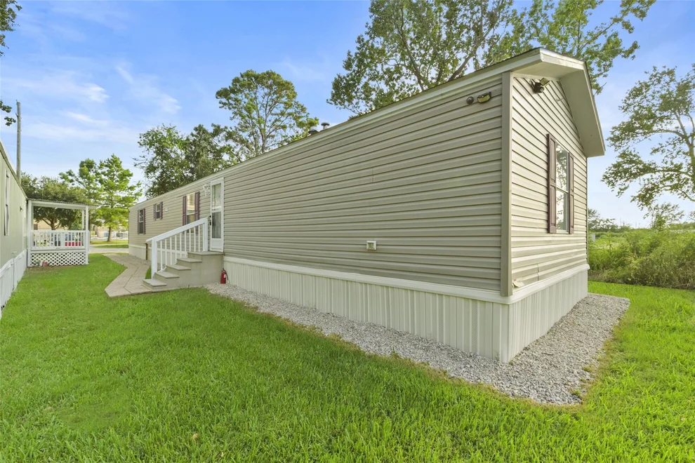 Unit for sale at 10510 Carter Road, Houston, TX 77070
