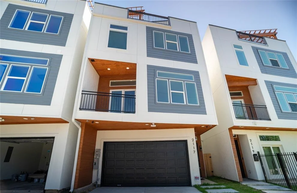 Unit for sale at 2117 Sauer, Houston, TX 77004