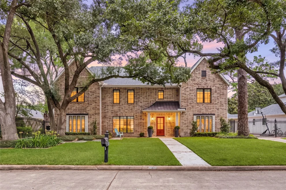 Unit for sale at 14722 River Forest Drive, Houston, TX 77079