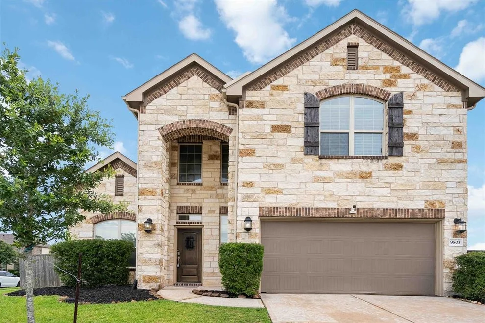 Unit for sale at 9803 Wyatt Shores Drive, Humble, TX 77396