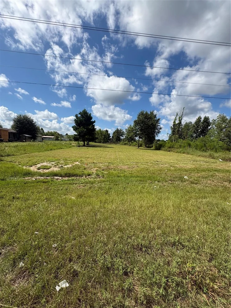 Unit for sale at 1488 County Road 3540, Cleveland, TX 77327