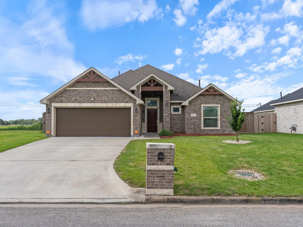 Unit for sale at 1202 Sailfish Drive, Bay City, TX 77414