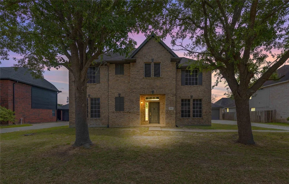 Unit for sale at 5214 Sleepy Creek, Cove, TX 77523
