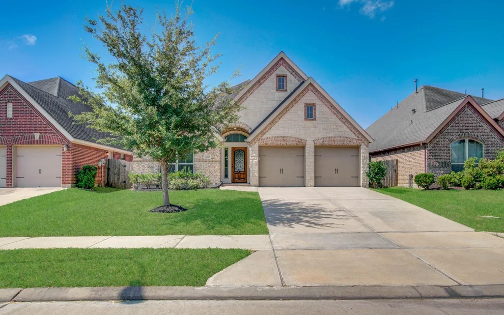 Unit for sale at 22223 Slate Oaks Lane, Richmond, TX 77469