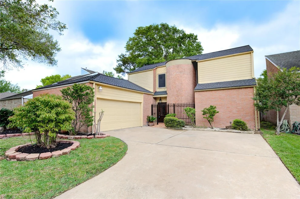 Unit for sale at 1119 Forest Home Drive, Houston, TX 77077