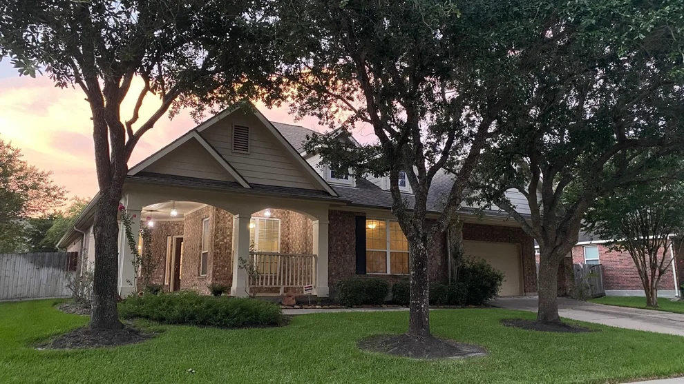 Unit for sale at 12203 Hidden River Lane, Pearland, TX 77584