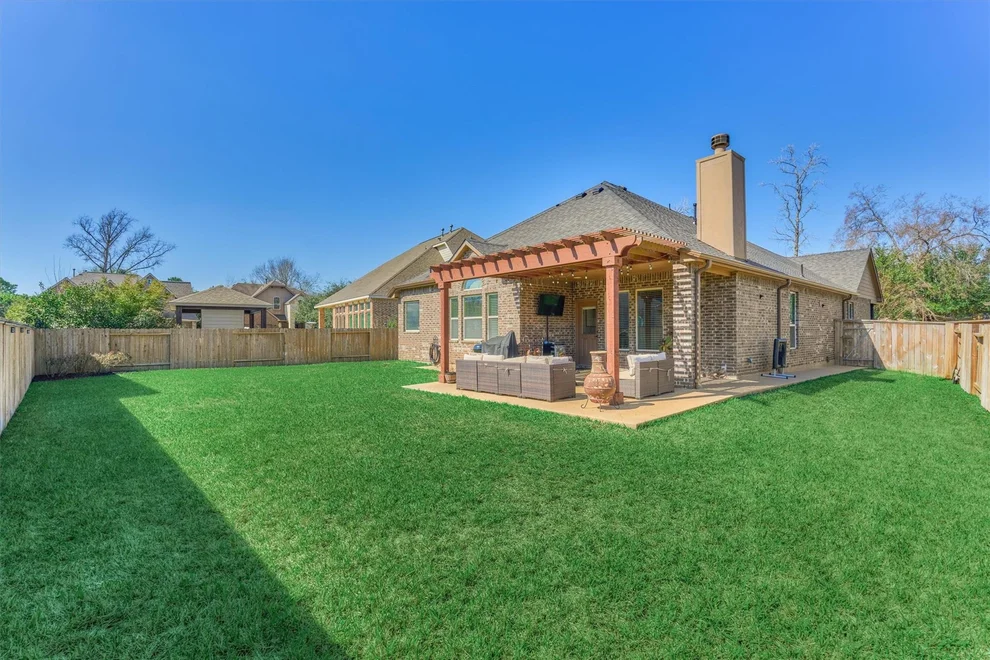 Unit for sale at 120 Brooke Addison Court, Montgomery, TX 77316