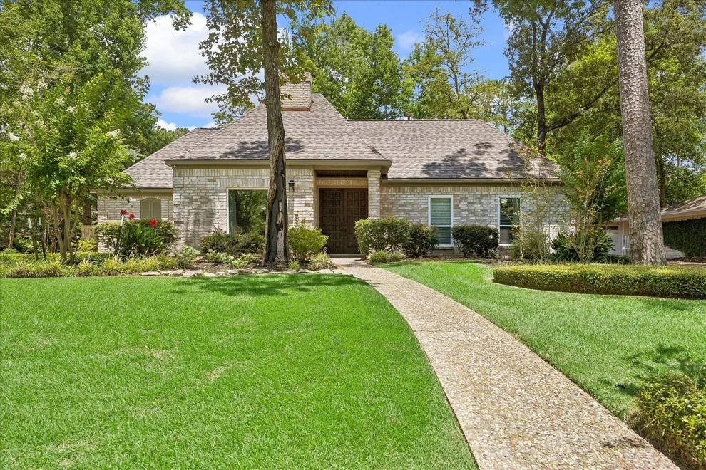 Unit for sale at 3603 Valley Haven Drive, Kingwood, TX 77339