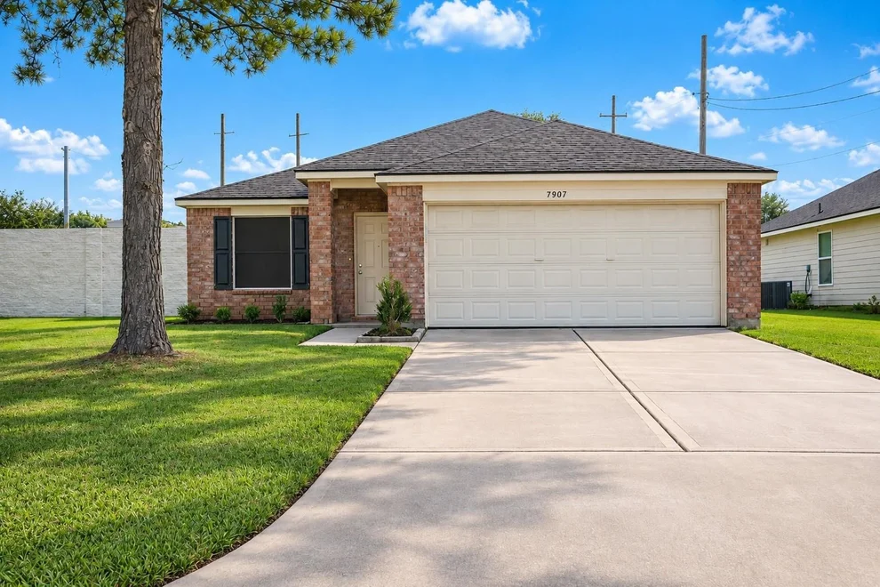 Unit for sale at 7907 Fire Thorn Lane, Cypress, TX 77433