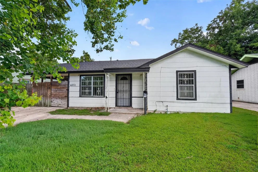 Unit for sale at 4813 Brinkley Street, Houston, TX 77033