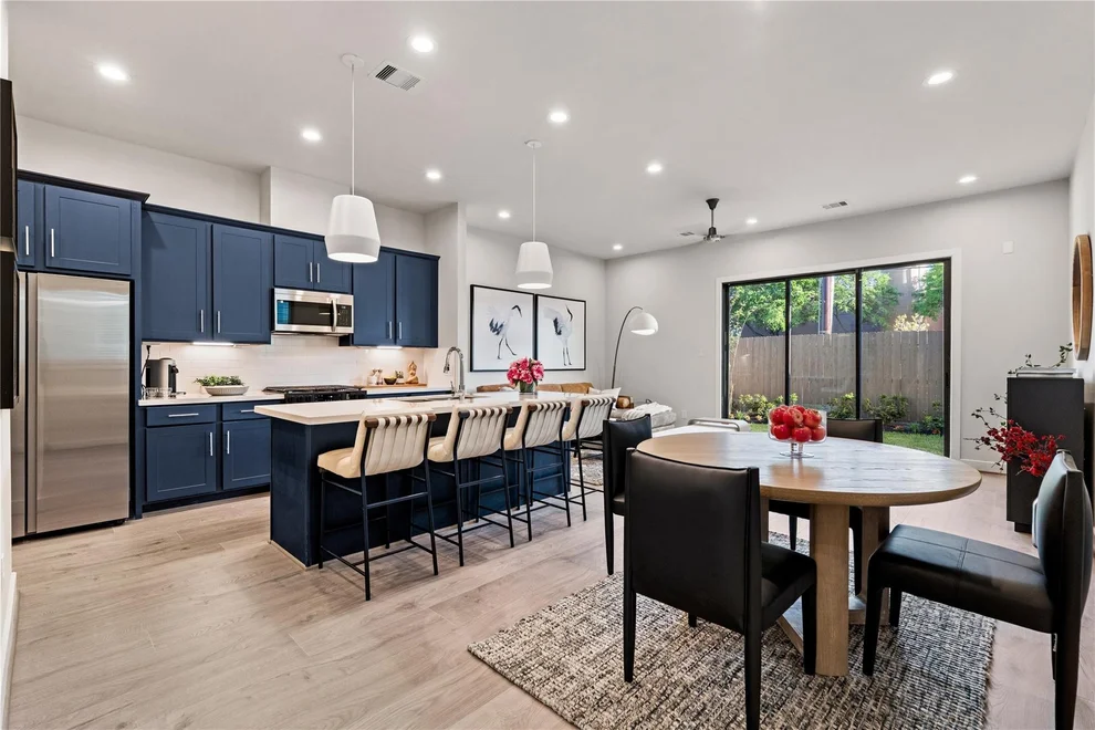 Unit for sale at 3915 Willowbend Point Drive, Houston, TX 77025