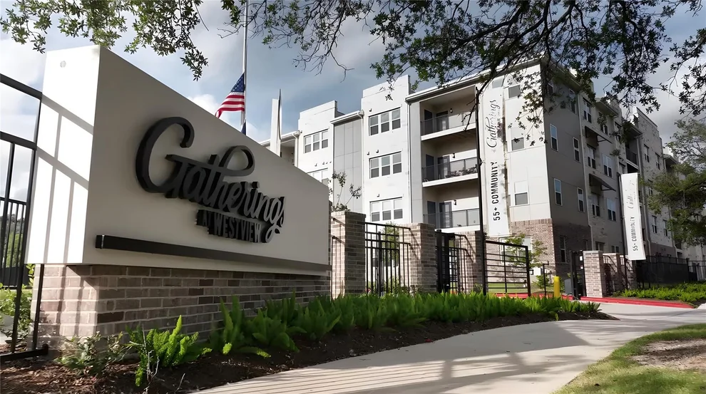 Unit for sale at 6804 Westview Drive, Houston, TX 77055