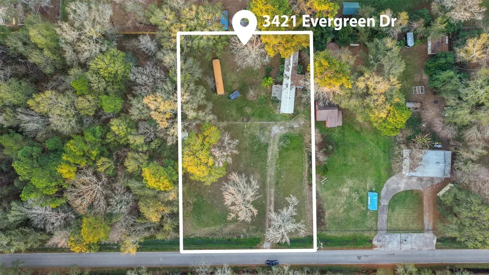 Unit for sale at 3421 Evergreen Drive, Kingwood, TX 77365
