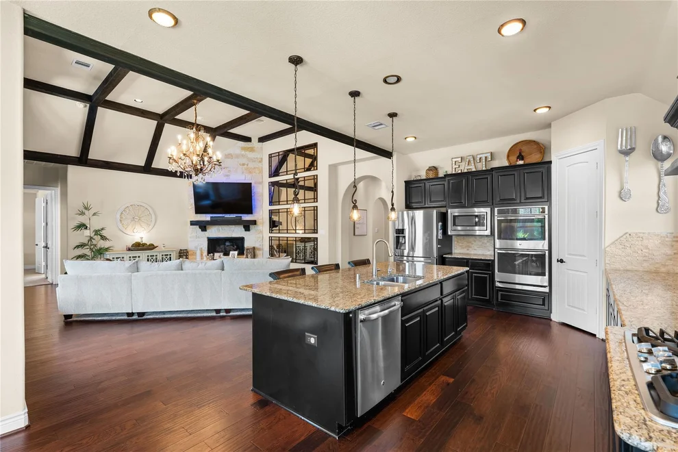 Unit for sale at 39 Camden Oaks Lane, Montgomery, TX 77356